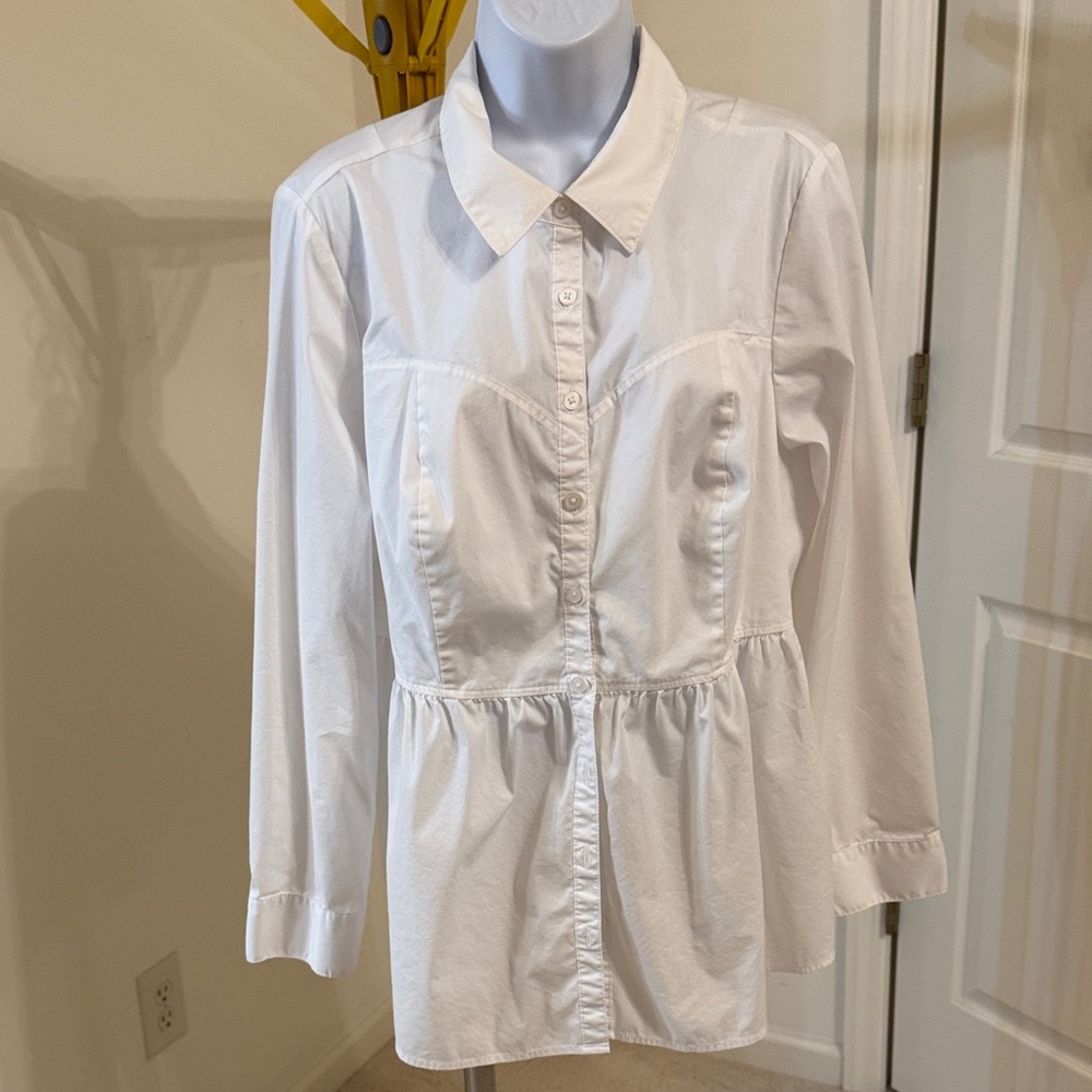 Torrid White Button-Down Shirt - Picture 2 of 12
